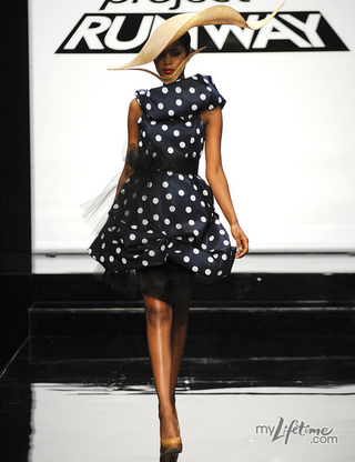 Illustration for article titled Heavenly Hats Paired With Fugly Frocks On Project Runway